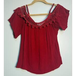 SOULMATES Off the Shoulder Flowy Ruffled Red Blouse, Size: M